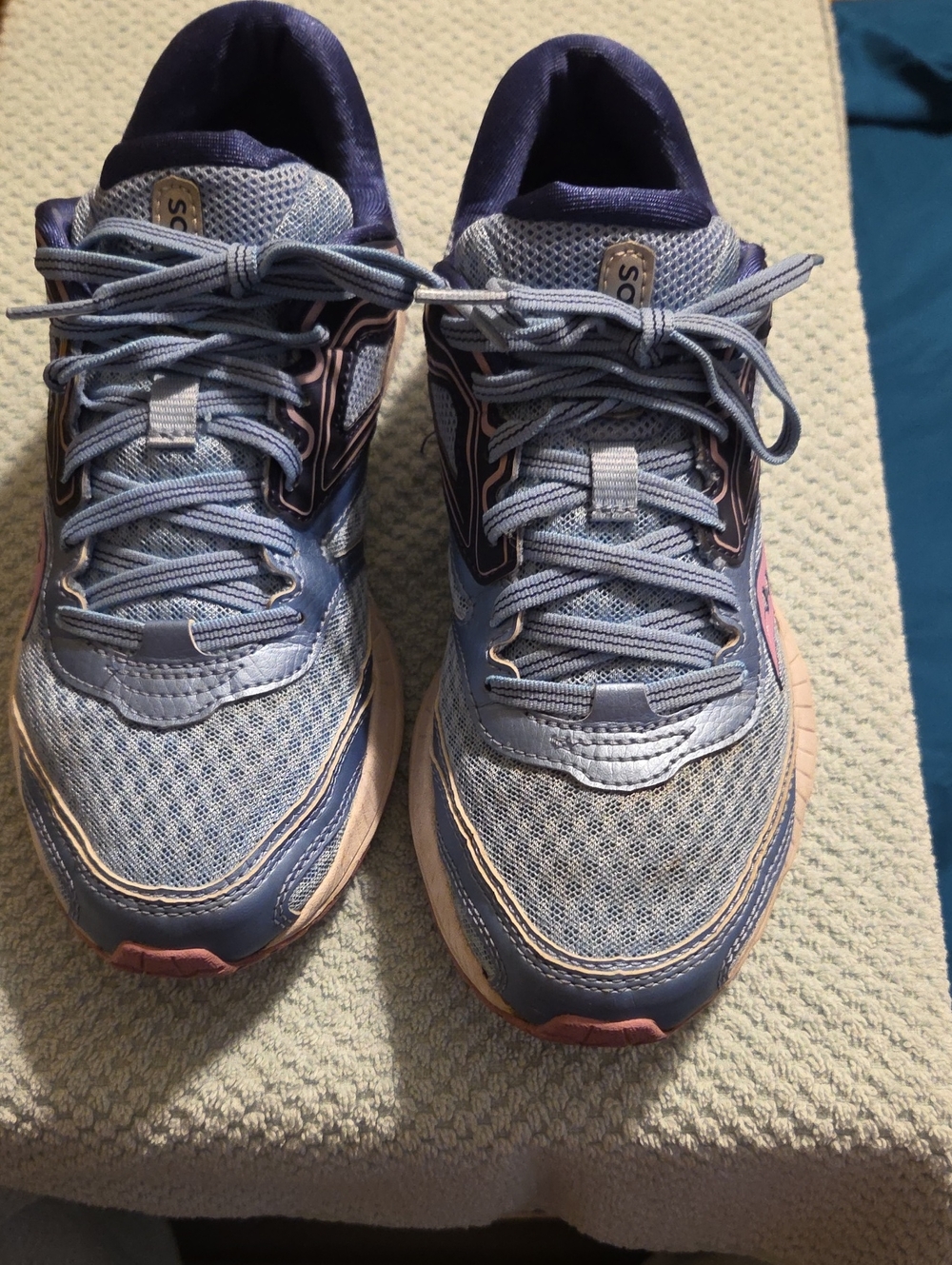 Saucony Women's Light Blue and Purple Athletic Running Sneakers